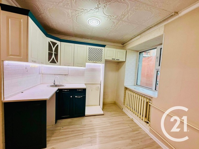 БГД 3-р хороонд 1 өрөө орон сууц хөлслүүлнэ